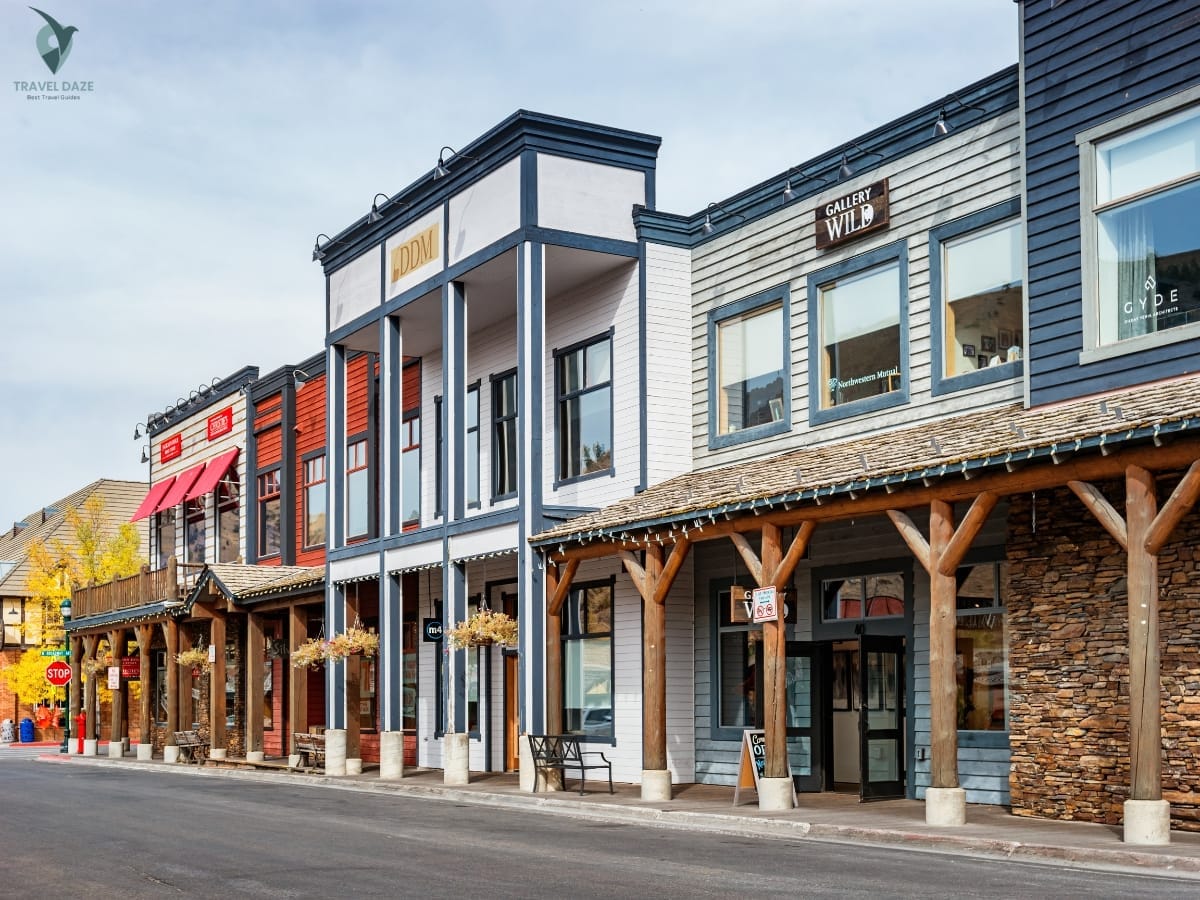 A comprehensive shopping guide for Jackson Hole, Wyoming, showcasing a variety of local stores and boutiques