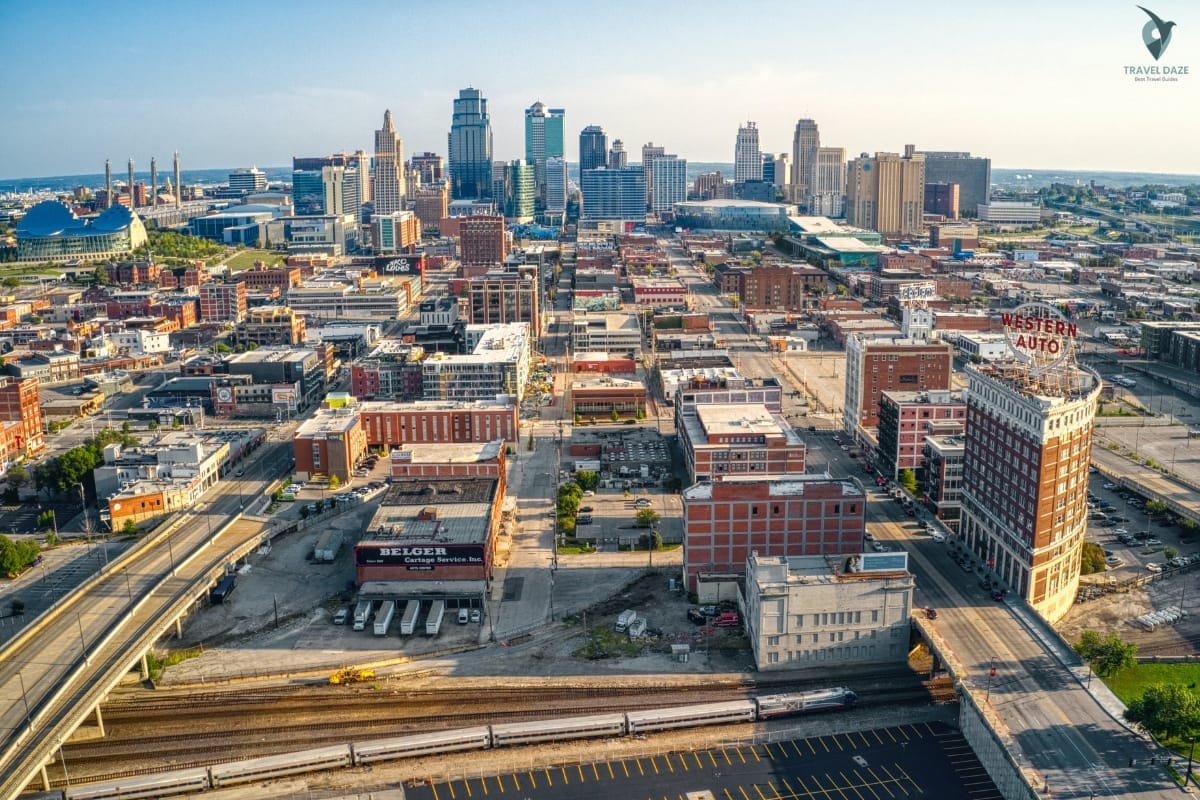 passing-through-the-Midwest-City-of-Kansas-City-Missouri