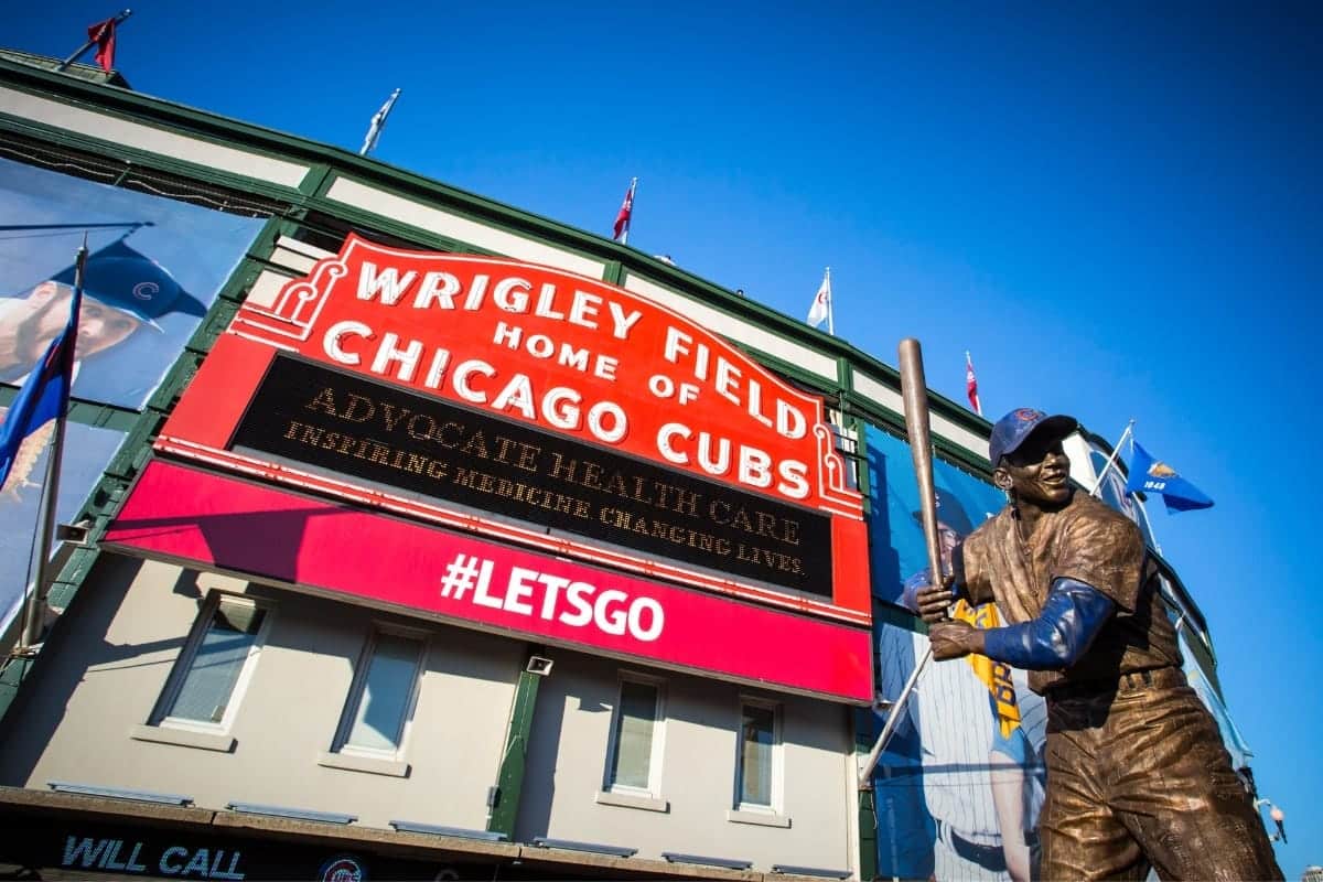 wrigley field chicago