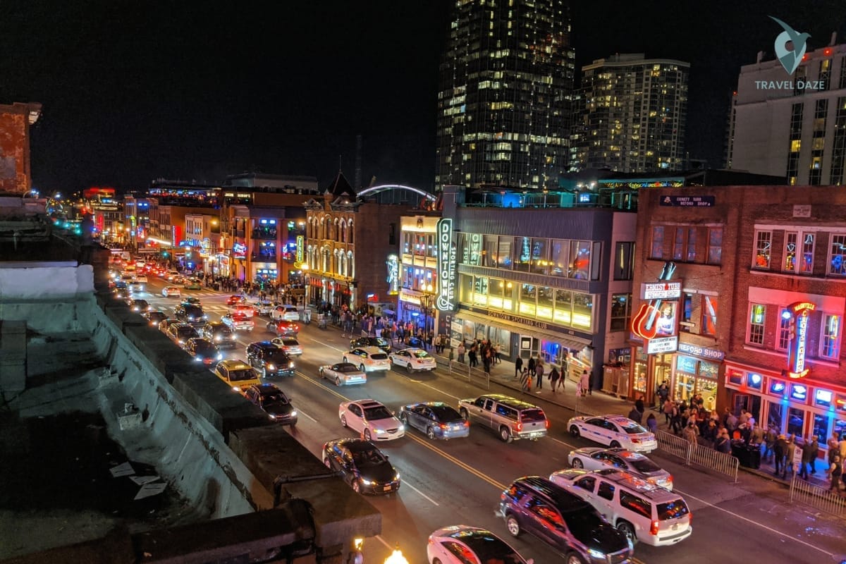 Broadway nashville at Night