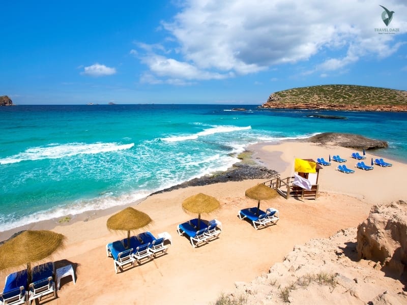 peaceful beaches in Ibiza
